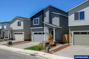 7426 SE Berg Dr, Corvallis, OR 97330 - Photo 3
