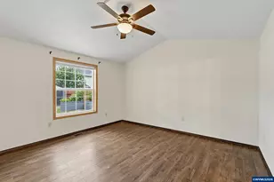 278 Edwards Rd S, Monmouth, OR 97361 - Photo 17