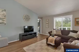585 NW Marshall St, Dallas, OR 97338 - Photo 9