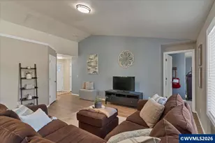 585 NW Marshall St, Dallas, OR 97338 - Photo 11