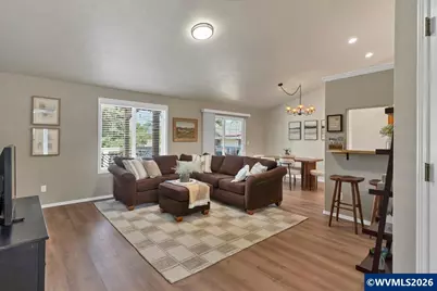 585 NW Marshall St, Dallas, OR 97338 - Photo 7