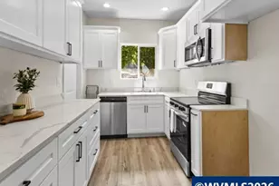 260 20th St SE, Salem, OR 97301 - Photo 11