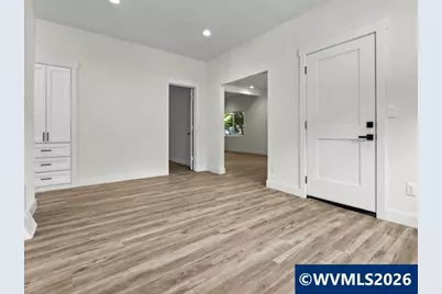 260 20th St SE, Salem, OR 97301 - Photo 7