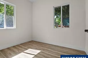 260 20th St SE, Salem, OR 97301 - Photo 19