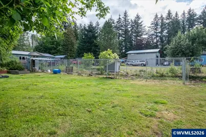 123 N Santiam Hwy, Gates, OR 97346 - Photo 29