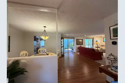 1866 Woodstock Cir NW, Salem, OR 97304 - Photo 5