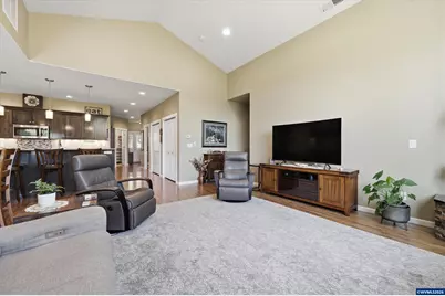 1589 SE Loganberry St, Dallas, OR 97338 - Photo 27