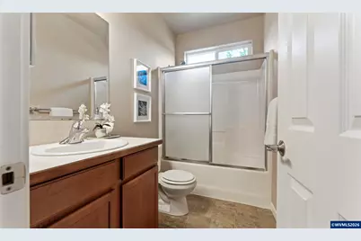 211 Claremont St NE, Albany, OR 97322 - Photo 15