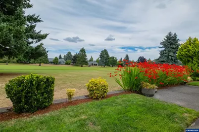 911 Player Dr N, Keizer, OR 97303 - Photo 41