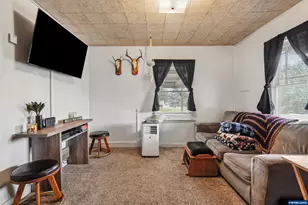 1719 Tamarack St, Sweet Home, OR 97386 - Photo 9