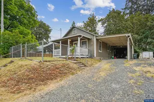 1719 Tamarack St, Sweet Home, OR 97386 - Photo 5