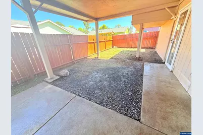 1780 Tamarack St, Sweet Home, OR 97386 - Photo 25