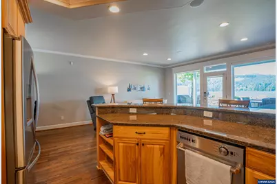 1451 60th Av, Sweet Home, OR 97361 - Photo 9