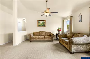 3090 Reed Ave, Woodburn, OR 97071 - Photo 7