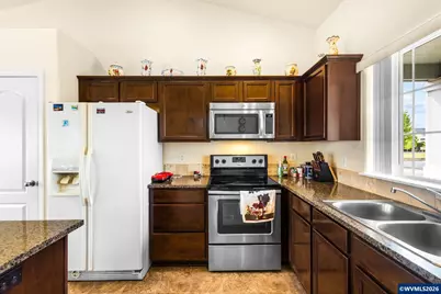 3090 Reed Av, Woodburn, OR 97071 - Photo 13