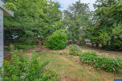 2420 Pine Ln SE, Albany, OR 97322 - Photo 37