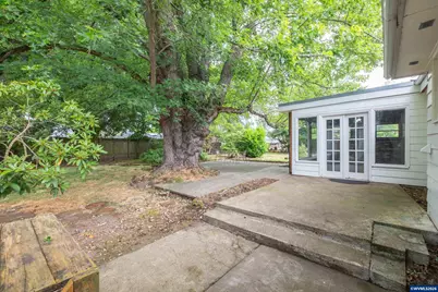 2420 Pine Ln SE, Albany, OR 97322 - Photo 27