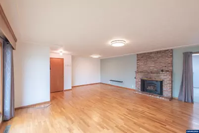 2420 Pine Ln SE, Albany, OR 97322 - Photo 3