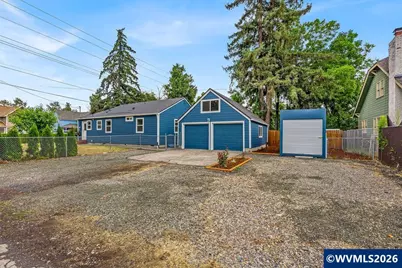 905 20th St SE, Salem, OR 97301 - Photo 1