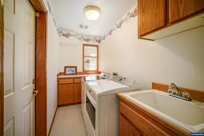 2220 Park Ter NW, Albany, OR 97321 - Photo 23