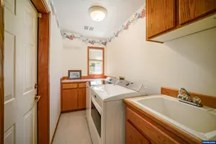 2220 Park Ter NW, Albany, OR 97321 - Photo 23