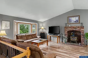 1930 Cunningham Ln S, Salem, OR 97302 - Photo 7