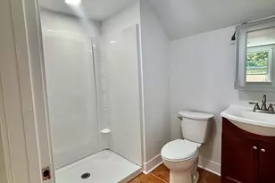 399 24th St NE, Salem, OR 97301 - Photo 9