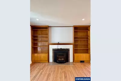 399 24th St NE, Salem, OR 97301 - Photo 5