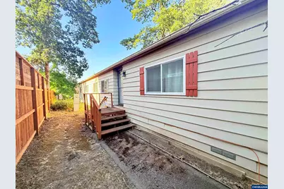 1729 SE 12th Av, Albany, OR 97322 - Photo 23