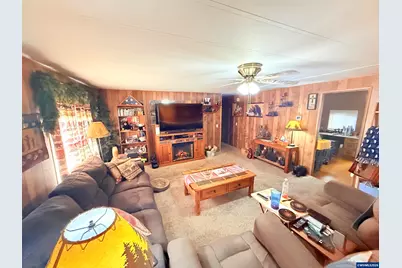 1729 SE 12th Av, Albany, OR 97322 - Photo 5