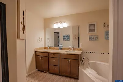 323 Shannon Pl, Lebanon, OR 97355 - Photo 7