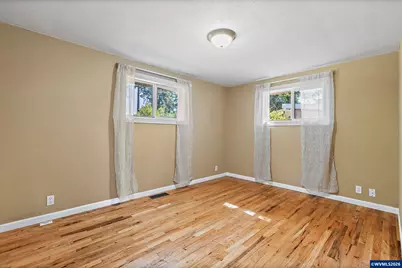 3825 Stephens St NE, Salem, OR 97305 - Photo 15