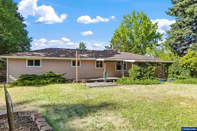 3825 Stephens St NE, Salem, OR 97305 - Photo 25