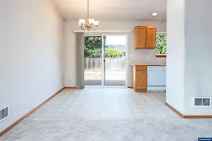 1901 Starker Pl, Philomath, OR 97370 - Photo 9