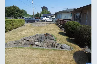 542 Clarmar Dr NE, Salem, OR 97301 - Photo 23
