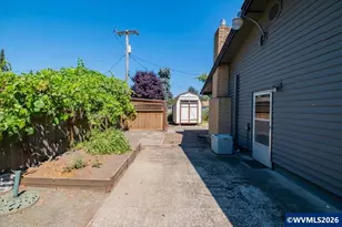 641 Bain St SE, Albany, OR 97322 - Photo 41
