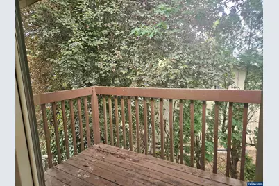 1060 Park #A2 Av, Woodburn, OR 97071 - Photo 13