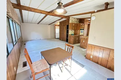 4318 Essex St SE, Salem, OR 97317 - Photo 9