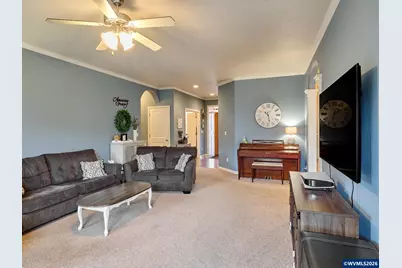 2663 Baines Bl, Hubbard, OR 97362 - Photo 9