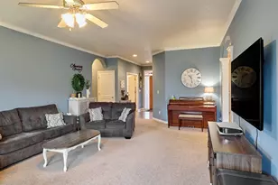 2663 Baines Bl, Hubbard, OR 97362 - Photo 9