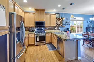 2663 Baines Bl, Hubbard, OR 97362 - Photo 17