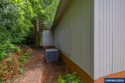 220 SE Hazelton Pl, Depoe Bay, OR 97341 - Photo 21