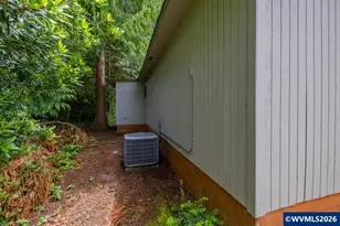 220 SE Hazelton Pl, Depoe Bay, OR 97341 - Photo 21