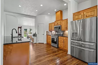 2999 Buena Crest Ln NE, Salem, OR 97303 - Photo 15