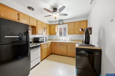 3355 Maywood Dr SE, Salem, OR 97302 - Photo 5