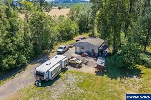 29727 Santiam Terrace Rd, Lebanon, OR 97355 - Photo 3