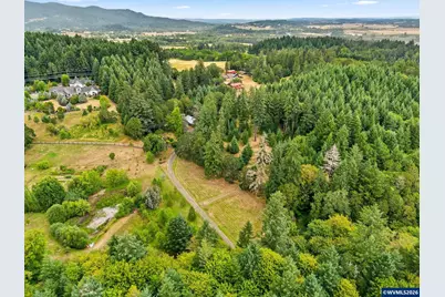 1381 NW Highland Dell Dr, Corvallis, OR 97330 - Photo 39