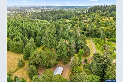 1381 NW Highland Dell Dr, Corvallis, OR 97330 - Photo 33
