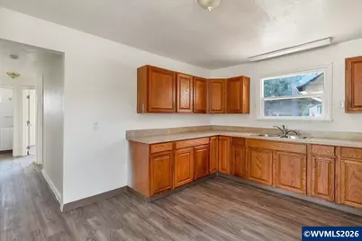 858 Plymouth Dr NE, Keizer, OR 97303 - Photo 13