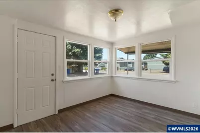 858 Plymouth Dr NE, Keizer, OR 97303 - Photo 3